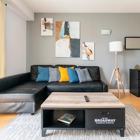 Bright & Spacious 2 Bed Flat 2 Bath W Garage In Lagos Marina 외부 사진