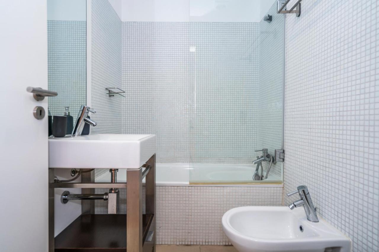 Bright & Spacious 2 Bed Flat 2 Bath W Garage In Lagos Marina 외부 사진