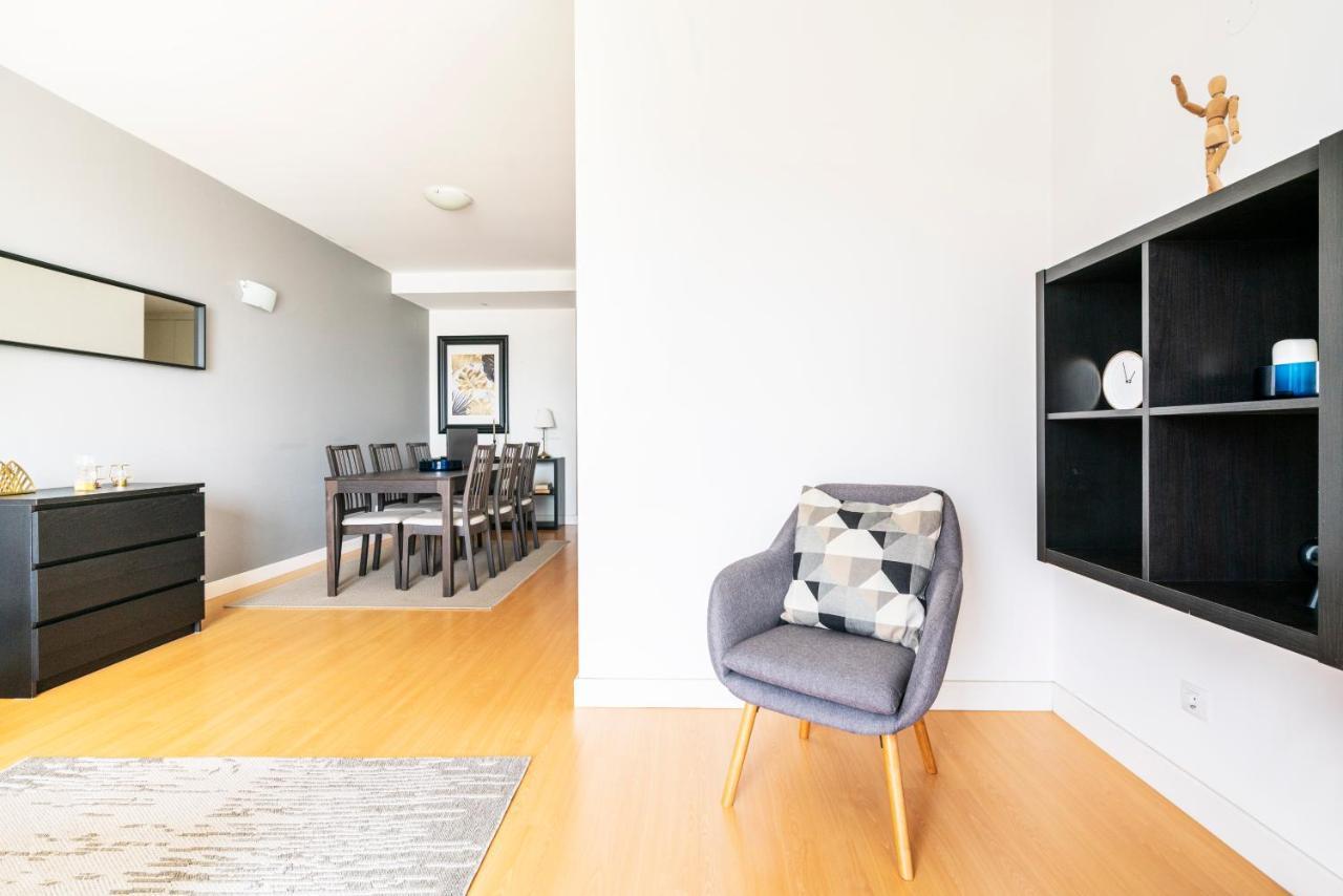 Bright & Spacious 2 Bed Flat 2 Bath W Garage In Lagos Marina 외부 사진