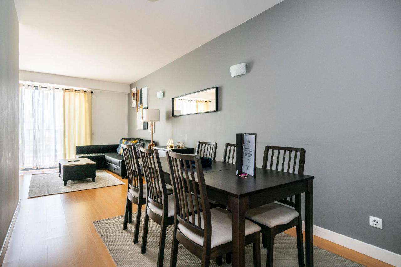 Bright & Spacious 2 Bed Flat 2 Bath W Garage In Lagos Marina 외부 사진